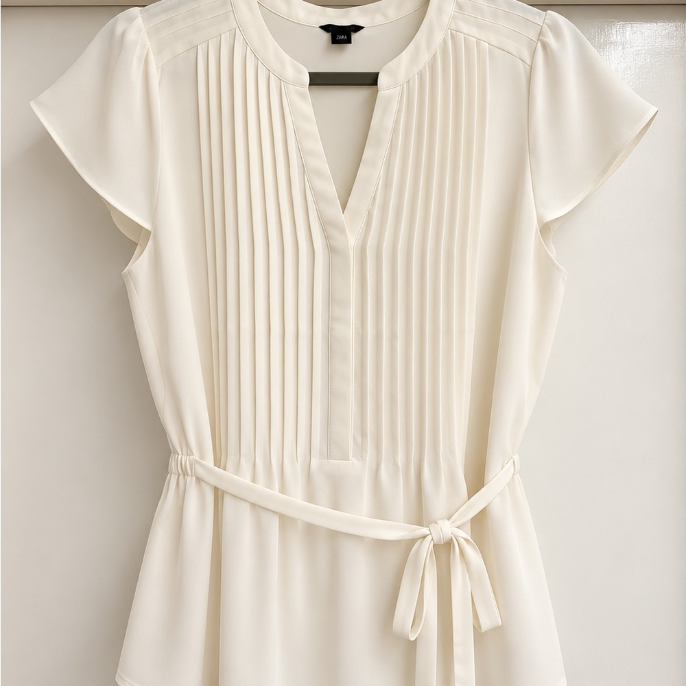 Ann Taylor - Women's Cream Pleated V-Neck Blouse with Tie Waist